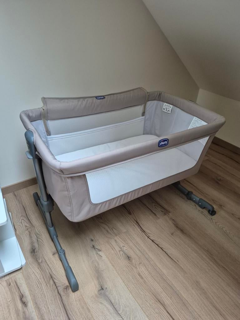 Chicco Cododo Next2Me Essential Eco+ Dune, Ophalen, Zo goed als nieuw, Ledikant