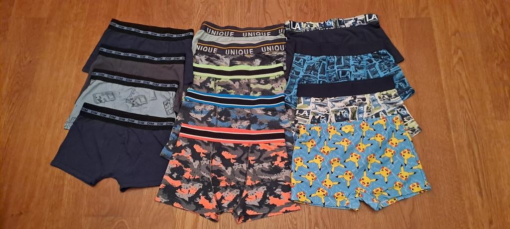 Onderbroeken + Nieuwe Zwembroek maat 134/140, €10 voor 13st., Enlèvement, Comme neuf, Garçon, Vêtements de nuit ou Sous-vêtements