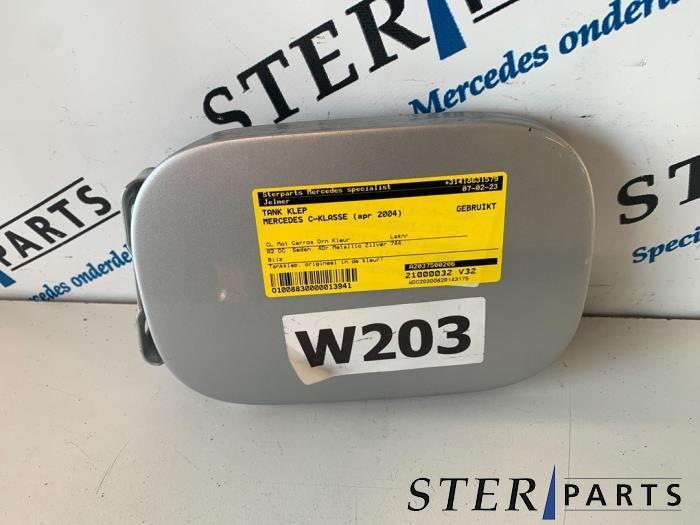 Clapet réservoir d'un Mercedes C-Klasse (744), Enlèvement ou Envoi, 3 mois de garantie, Utilisé, Mercedes-Benz