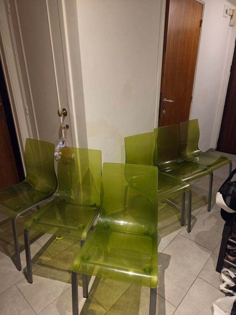6 Chaises en plexiglas et métal couleur verte, Enlèvement, Gris, Métal