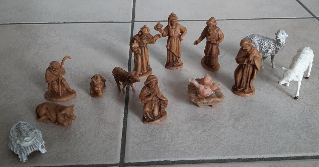 13x vintage figuren kerststal, Ophalen of Verzenden, Gebruikt