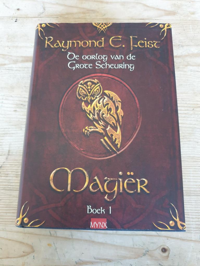Raymond E. Feist - Magier Bk 1 De oorlog vd Grote Scheuring, Livres, Fantastique, Comme neuf, Enlèvement ou Envoi