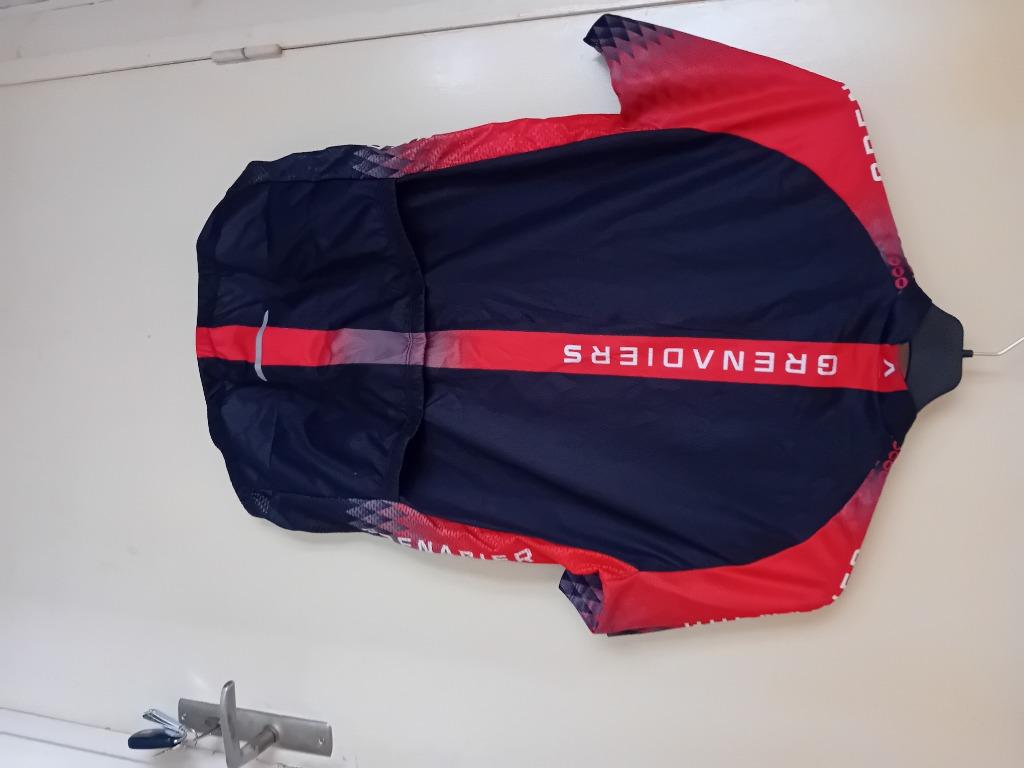 Maillot cycliste, Enlèvement, Neuf, Taille 52/54 (L), Course à pied ou Cyclisme