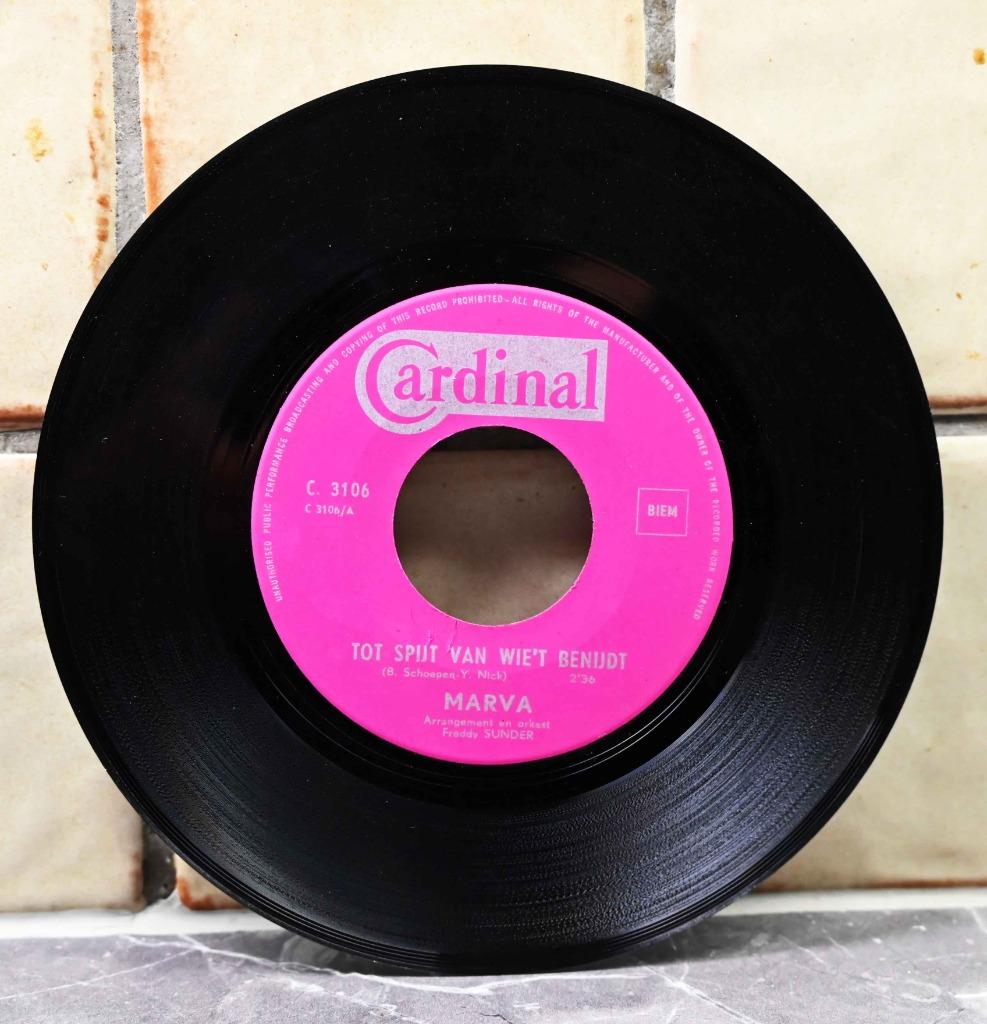 11 Nederlandstalige singles, Ophalen of Verzenden, Gebruikt, Pop