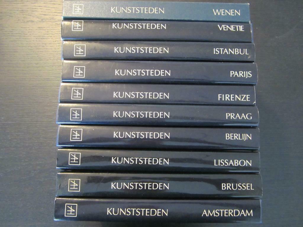 Reeks van 10 boeken - Kunststeden - Artis Historia Brussel-, Enlèvement ou Envoi