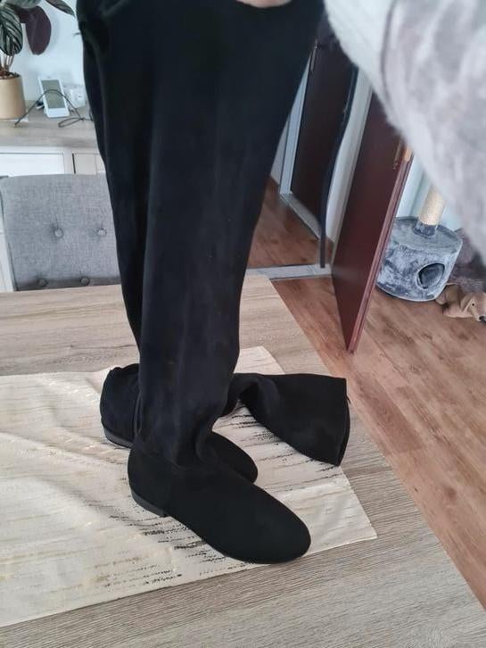 Botten tot over de knie, Kleding | Dames, Schoenen, Ophalen, Hoge laarzen, Zwart, Zo goed als nieuw