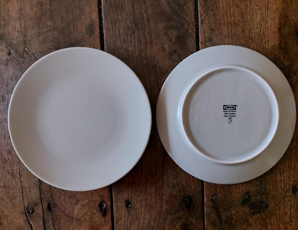 16 assiettes à dessert, Maison & Meubles, Enlèvement ou Envoi, Assiettes(s)