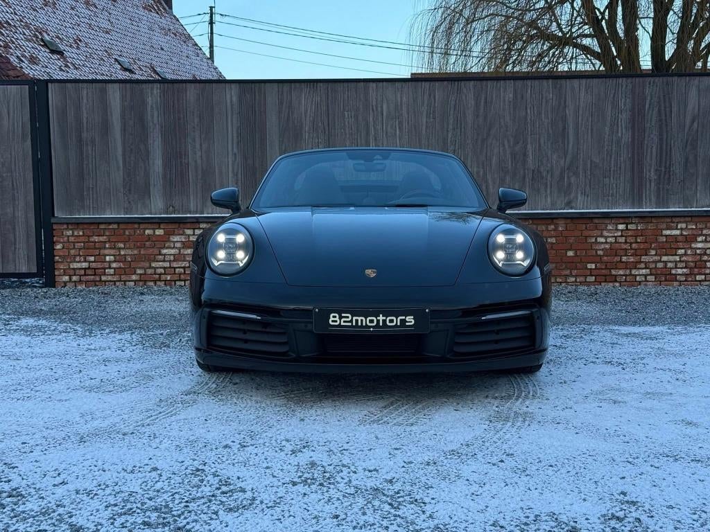 porsche 911 targa 4/992/26000km/2023/camera/carplay/ppf/btw, Auto's, Automaat, Parkeersensor, Zwart, Leder