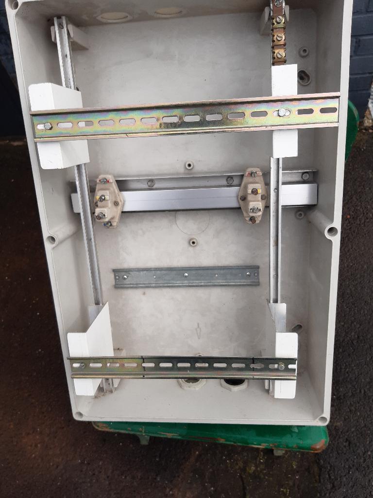 elektriciteits kast, Doe-het-zelf en Bouw, Elektriciteit en Kabels, Zo goed als nieuw, Overige typen, Ophalen