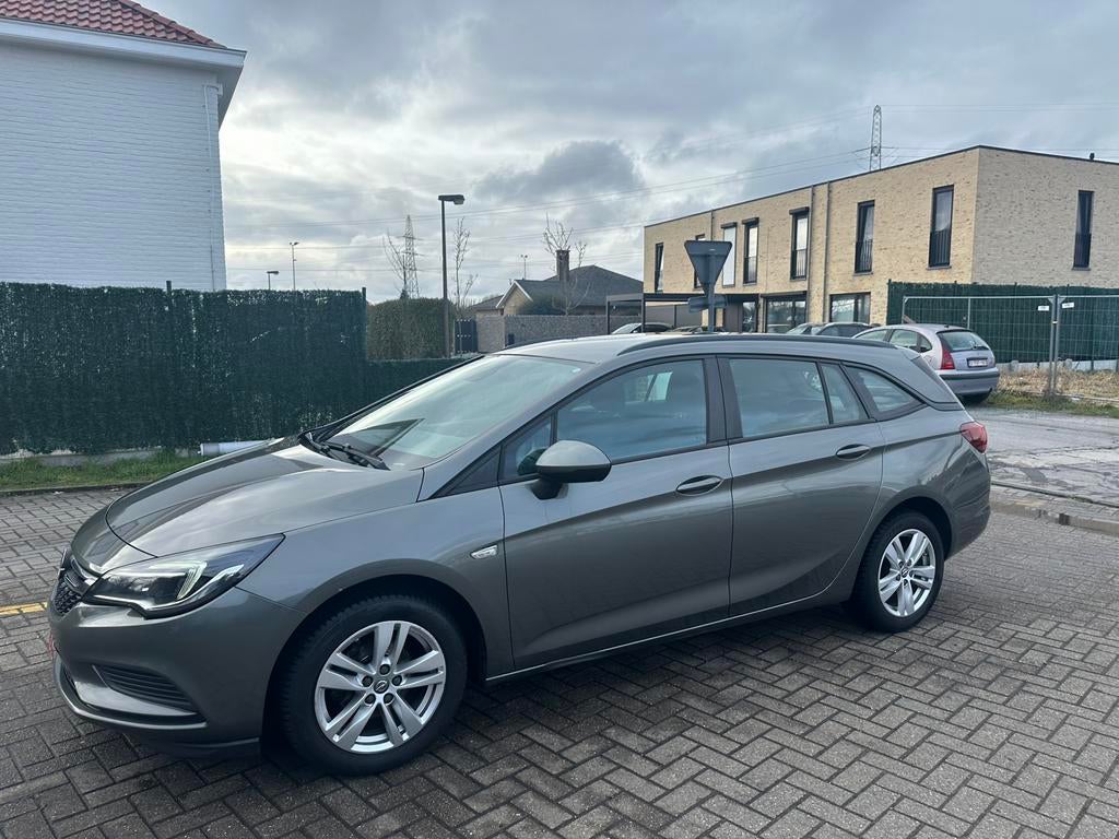 opel astra sport tourer  2016 188000km 5500€, Voorwielaandrijving, 91 g/km, 5 deurs, Particulier
