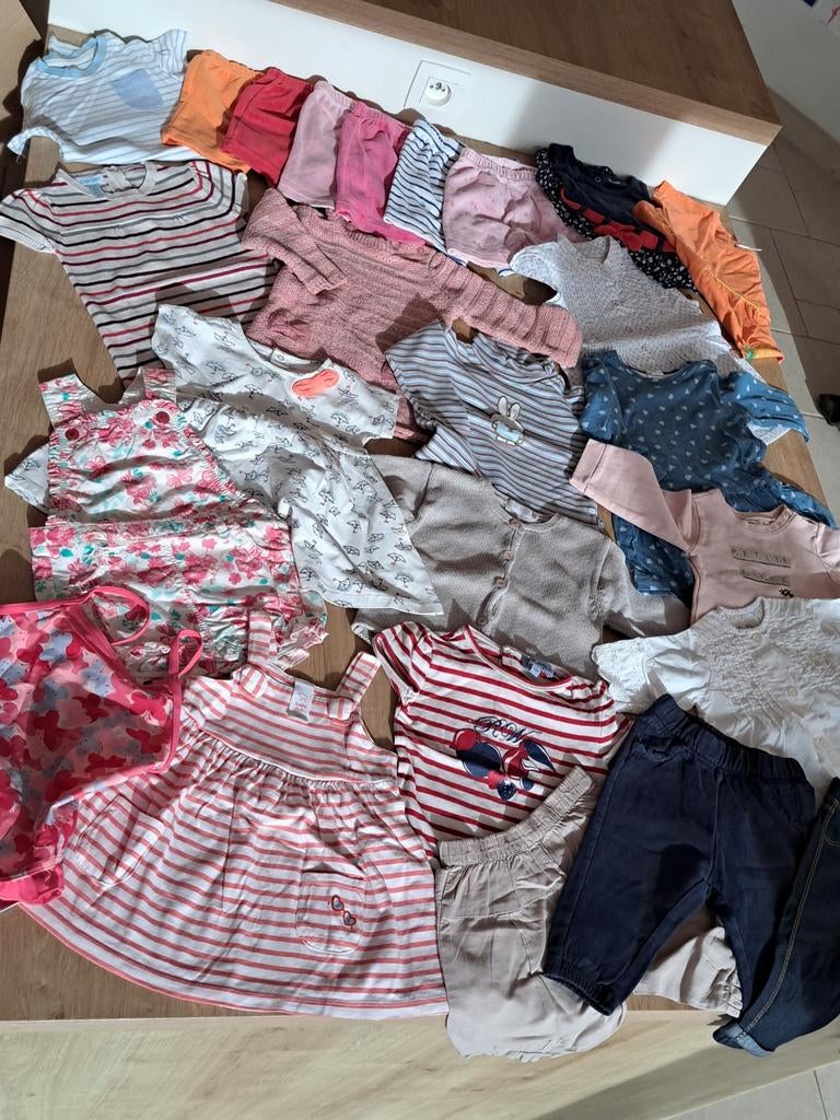 Pakket - Maat 74 - Kleedje - broek, Ophalen, Maat 74