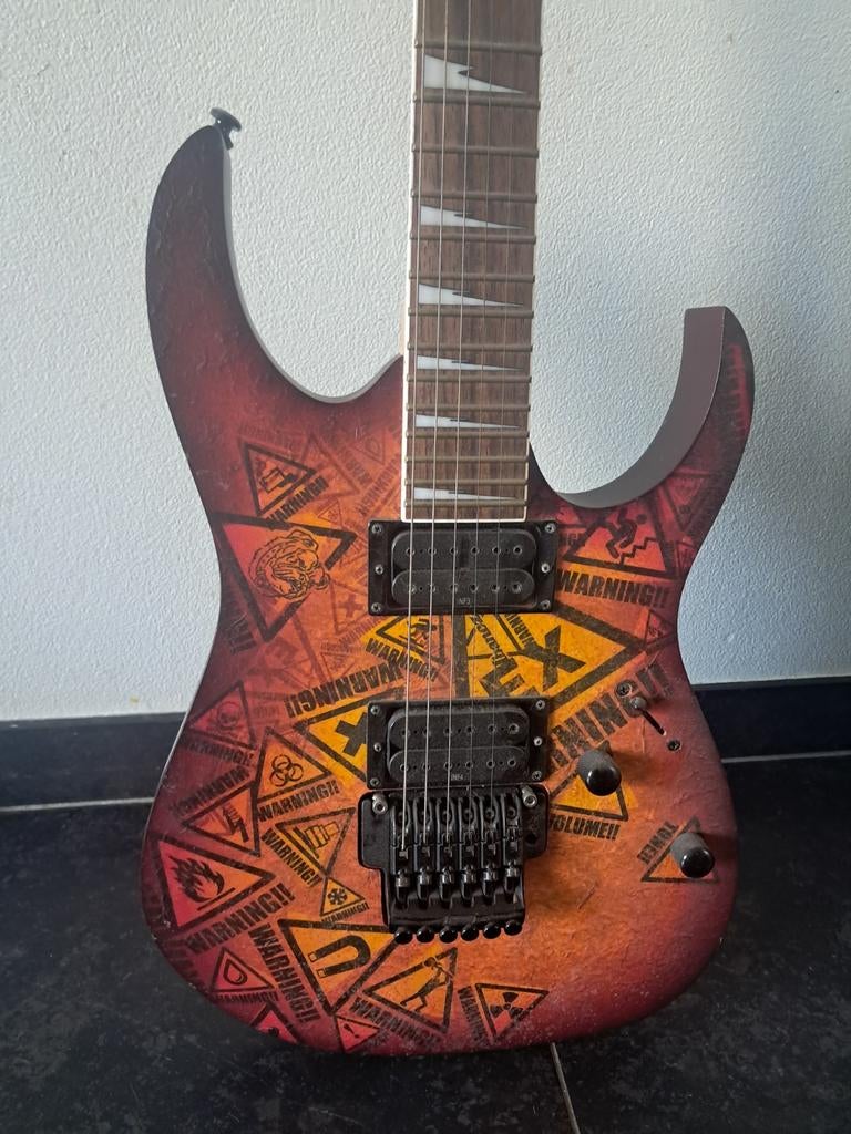 Elektrische gitaar Ibanez RG320PG Standard "Warning signs", Enlèvement, Comme neuf, Solid body, Ibanez