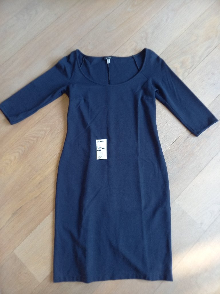 Donkerblauw kleed Armani medium 3/4 mouw & boven knie, Blauw, Ophalen of Verzenden, Zo goed als nieuw, Boven de knie