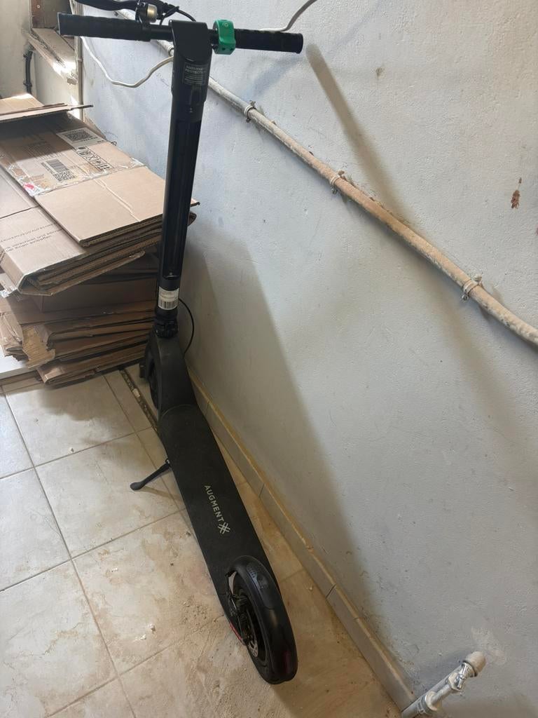 Trotinette AUGMENT, Enlèvement, Comme neuf