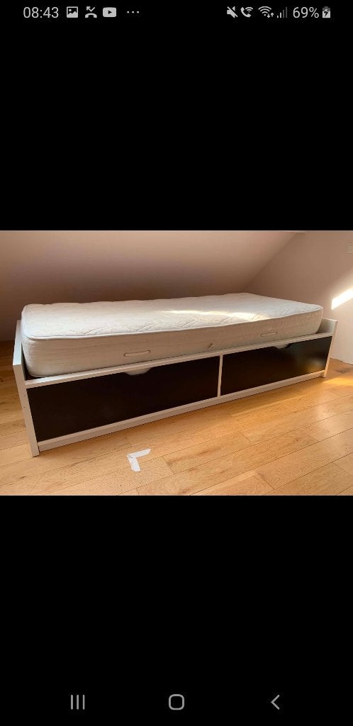 Lit pour une personne 90 x 200 avec matelas, Enlèvement, Comme neuf, Une personne, Blanc