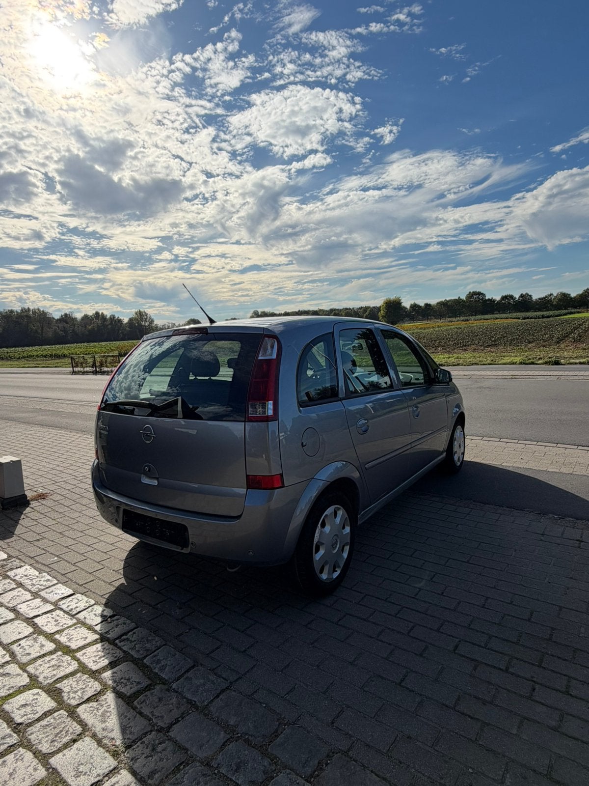 Opel Meriva 1.4 benzine 73 000 KM, Autos, Achat, Entreprise, Euro 4, Essence