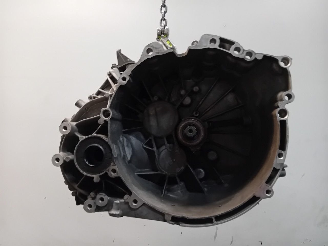 Versnellingsbak schakel Volvo V40, Onderdelen@venauto.nl, Van der Ven Autorecycling B.V., Ettenseweg 76, 4706 PB Roosendaal, The Netherlands