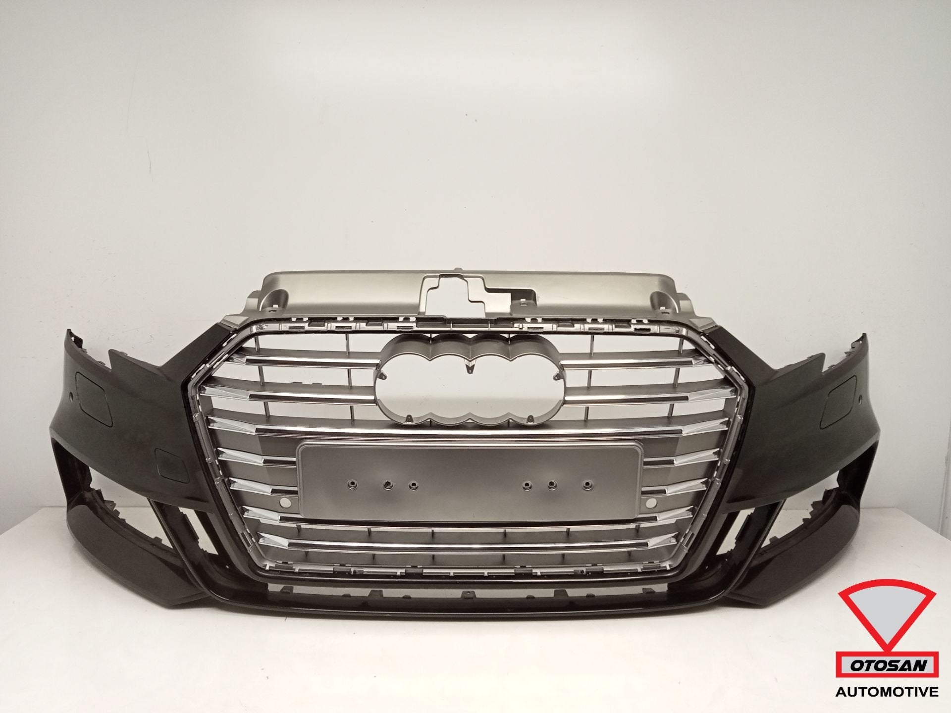 Pare-chocs avant d'origine Audi A3 8v Facelift S-Line S3 17-, Pare-chocs, AUDI AG, Auto-Union-Strasse 1
85045  Ingolstadt, DE