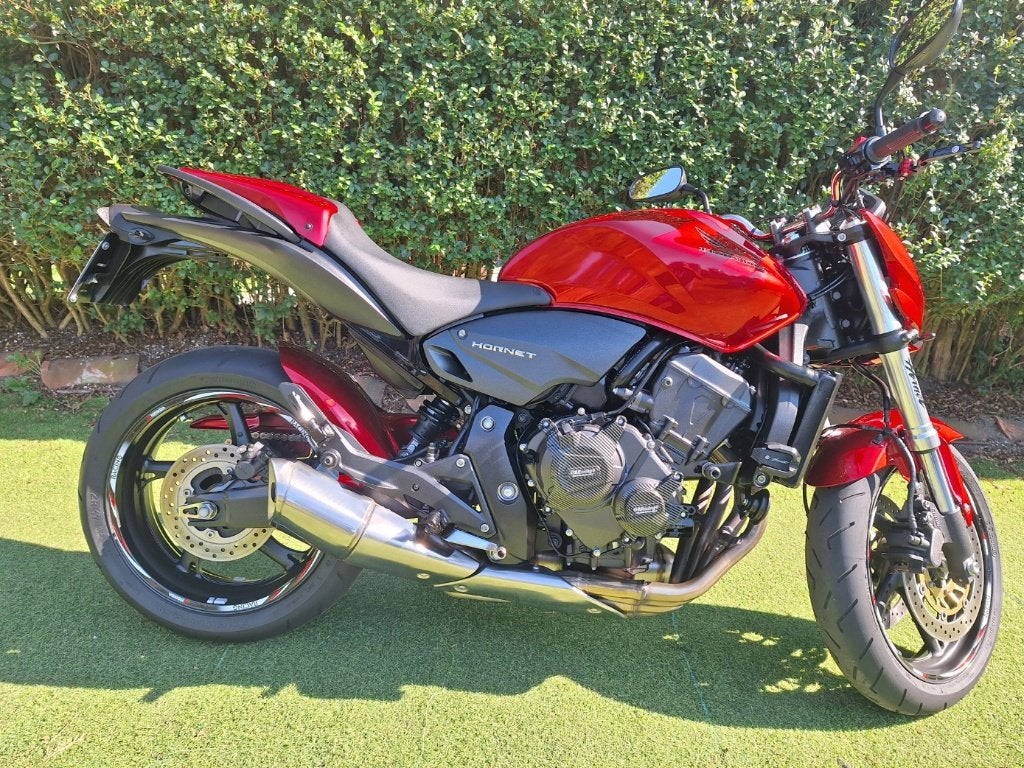 CB600F HORNET "2009" met 11989km(eerste inschrijving11/2011), Motoren, Motoren | Honda, Occasion, 4 cilinders, Motorrijbewijs A