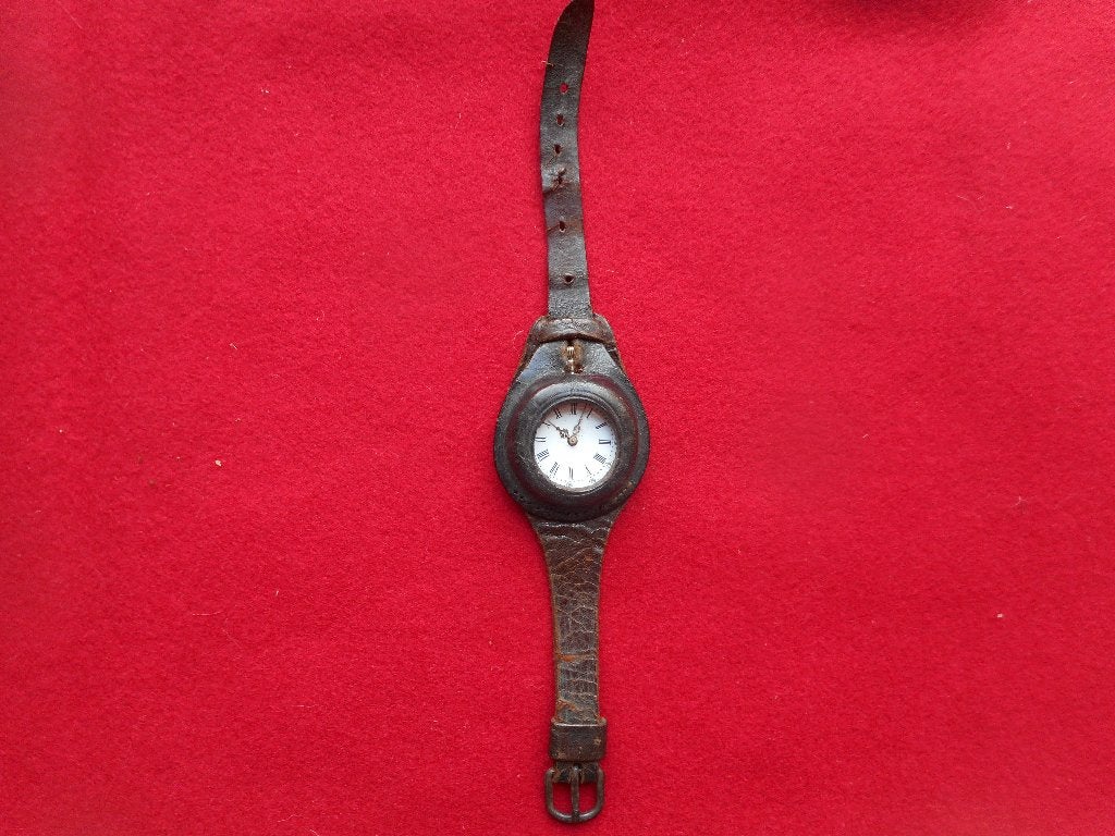 montre bracelet cuir Aviateur / Officier Armée Belge ABBL, Envoi