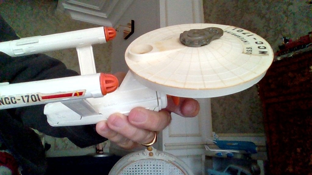 USS Enterprise dinky toys(métal moulé) 1976 avec boite impec, Antiquités & Art, Enlèvement