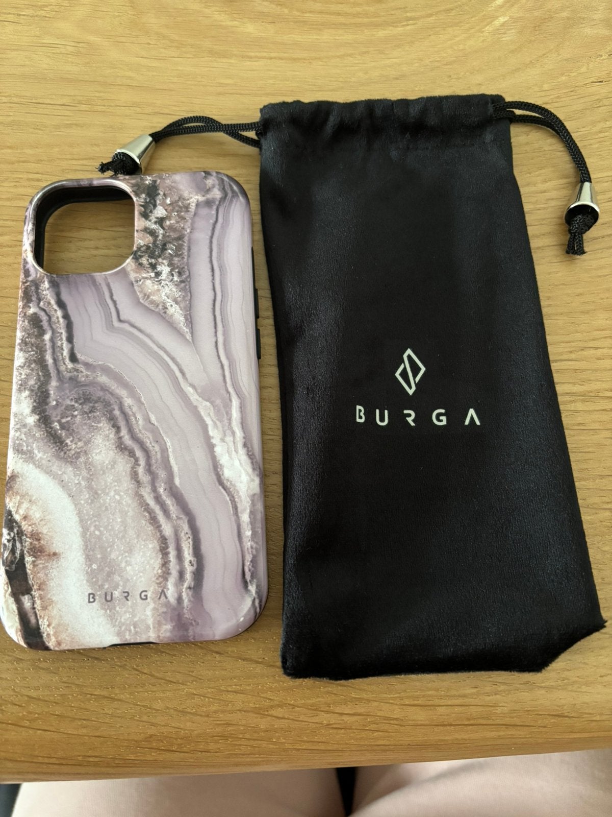 Burga hoesje IPhone15 nieuw, Ophalen of Verzenden, Zo goed als nieuw, Burga, IPhone 15