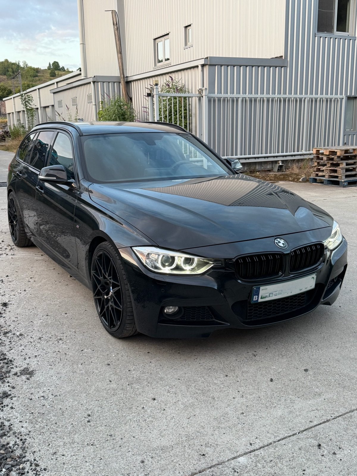 BMW 316I PACK M, Auto's, Euro 6, Alcantara, Handgeschakeld, Particulier