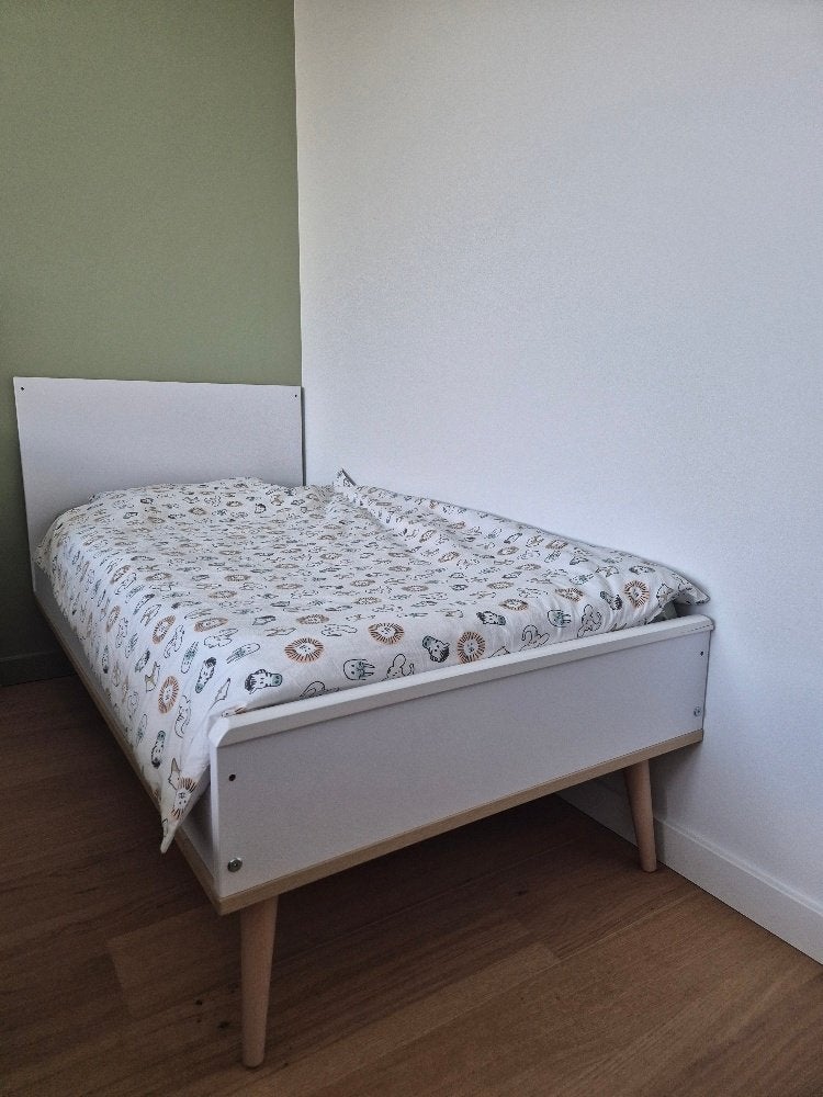 Quax babybed omvormbaar tot juniorbed, Sommier à lattes, Moins de 70 cm, Enlèvement, Utilisé