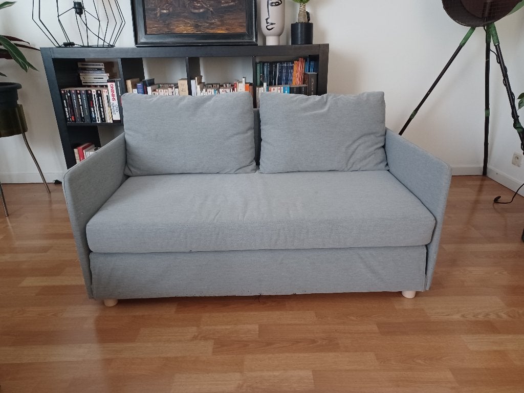 Canapé lit Ikea gris clair, Maison & Meubles, Chambre à coucher | Canapés-lits, Enlèvement, Comme neuf, Gris