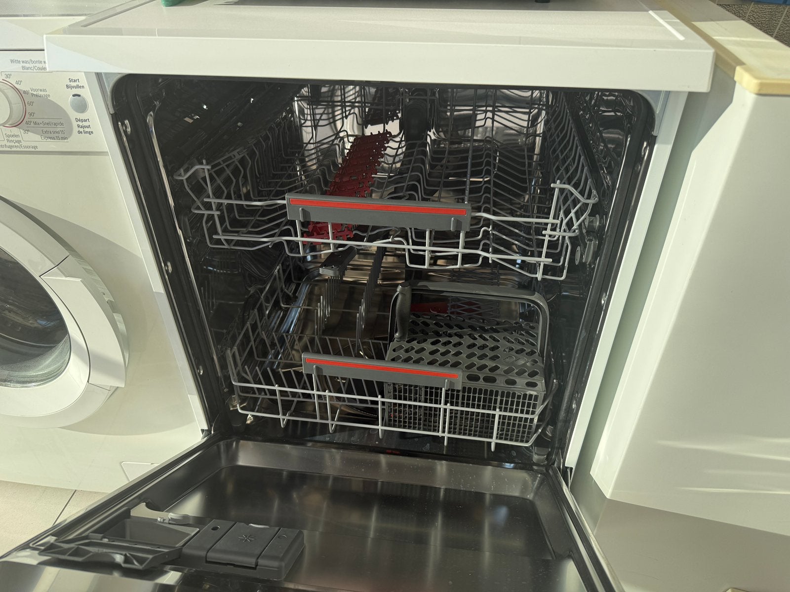 Vaatwasmachine AEG te koop, Electroménager, Lave-vaisselle, Enlèvement, Utilisé, 45 à 60 cm, 85 à 90 cm