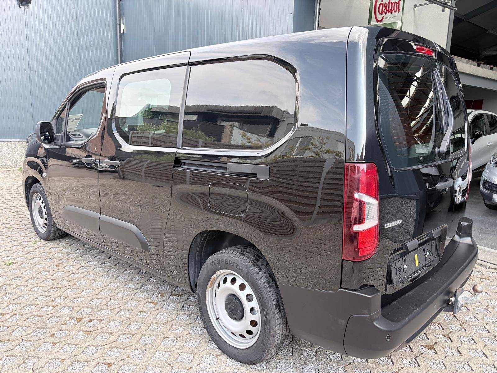 Opel Combo L2 - Dubbele cabine - 13966€+btw - Motor 25000, Autos, Opel, Achat, Euro 6, Entreprise, 5 portes