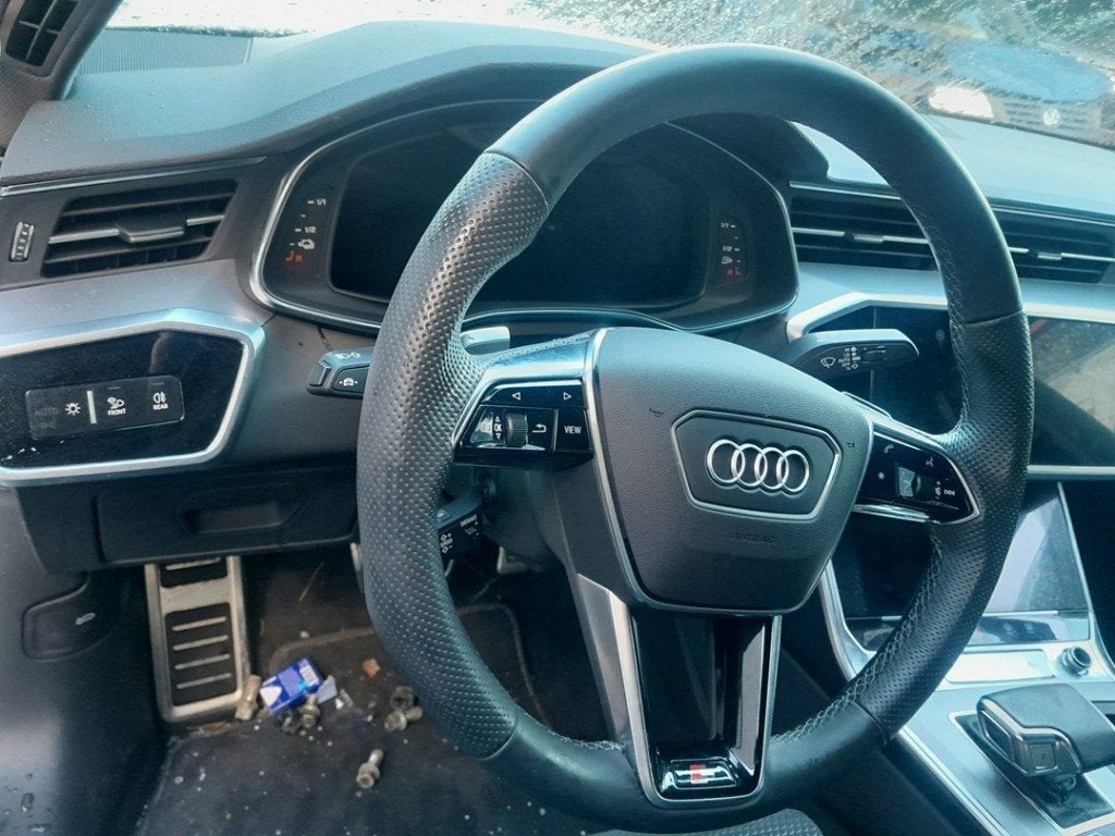 COMBINE COMMODO Audi A6 (C8) (01-2018/-), Utilisé, Audi