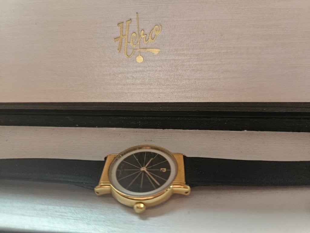 Montre Pierre Cardin Chromachron Vintage – Quartz – Coffret, Ophalen of Verzenden