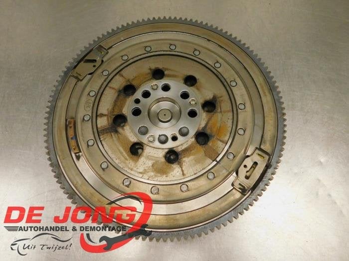 Dubbele massa vliegwiel van een BMW 2-Serie, Auto-onderdelen, Motor en Toebehoren, BMW, Gebruikt, 3 maanden garantie, Ophalen of Verzenden