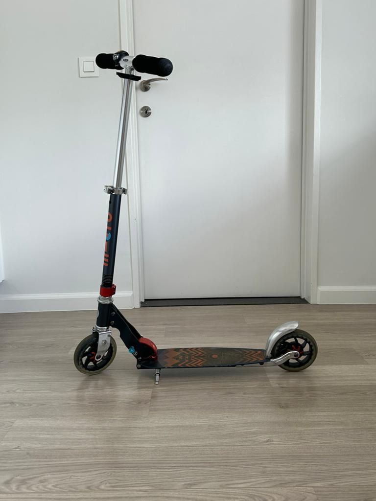 Micro Step Speed+ Midnight orange, Fietsen en Brommers, Ophalen, Zo goed als nieuw