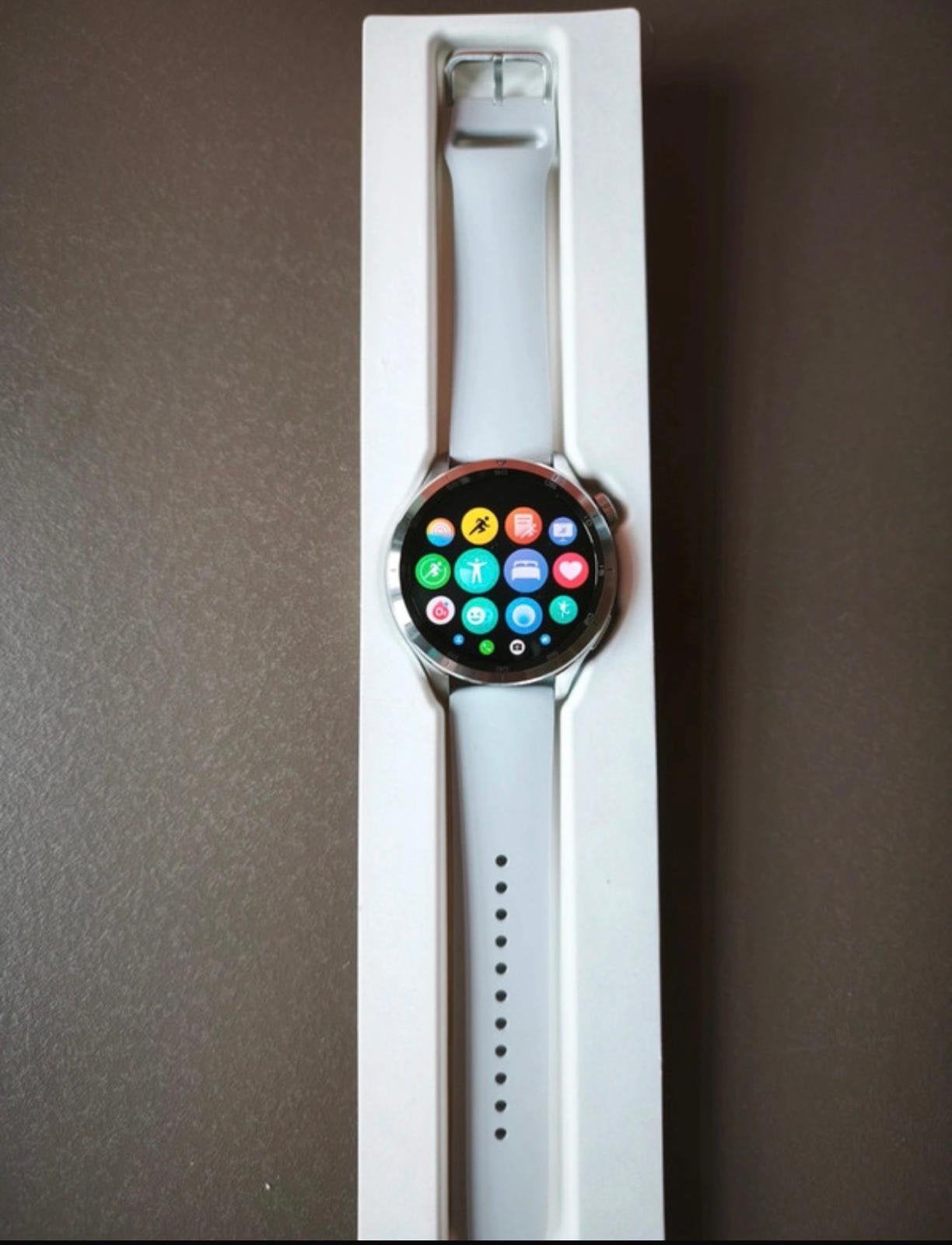 Smartwatch Xiaomi white, Étanche, Enlèvement ou Envoi, Comme neuf, Boussole
