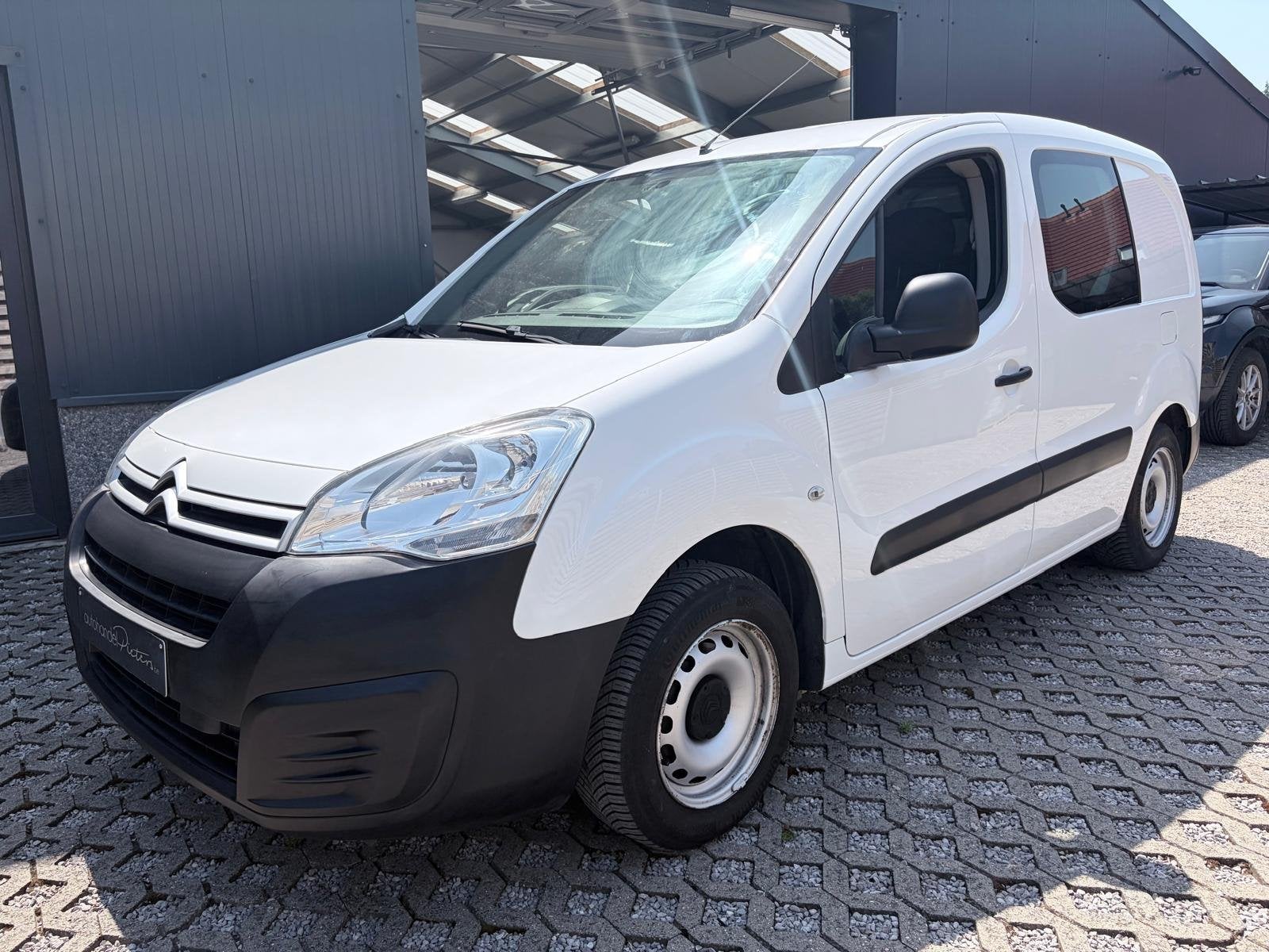 Citroën Berlingo Benzine+LPG - Bestelwagen - 3 zitplaatsen, Auto's, Citroën, Bedrijf, Te koop, Berlingo, Elektrische ramen, Trekhaak
