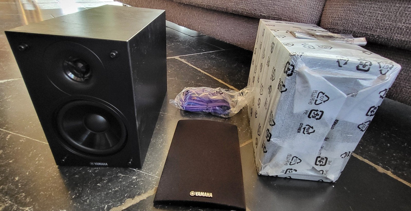 Yamaha luidsprekerboxen NS-BP102, Audio, Tv en Foto, Ophalen, Basreflex, Boekenplank luidspreker, Nieuw