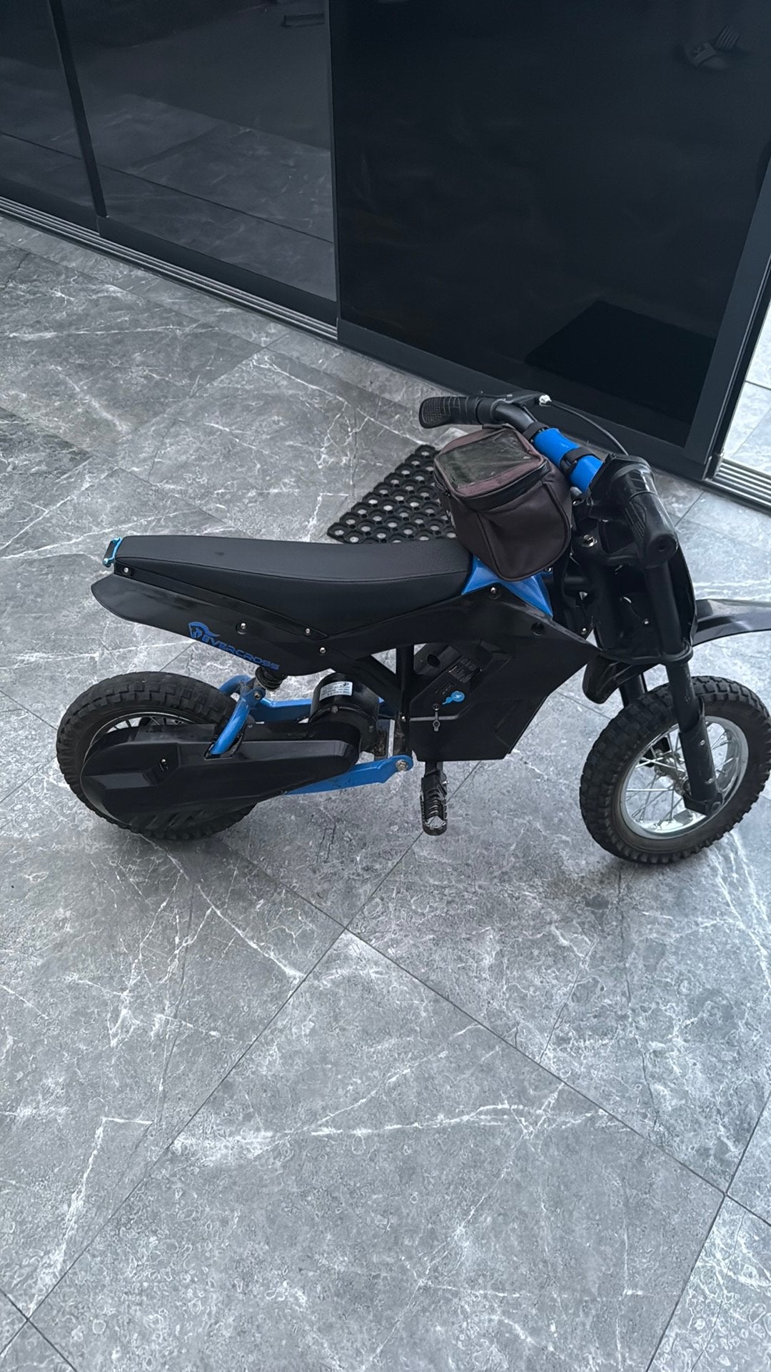 Electriece motor, Fietsen en Brommers, Ophalen, Zo goed als nieuw