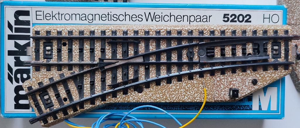 Märklin H0 rails, wissels, spoorwegovergang, Ophalen, Wisselstroom, Rails, Zo goed als nieuw