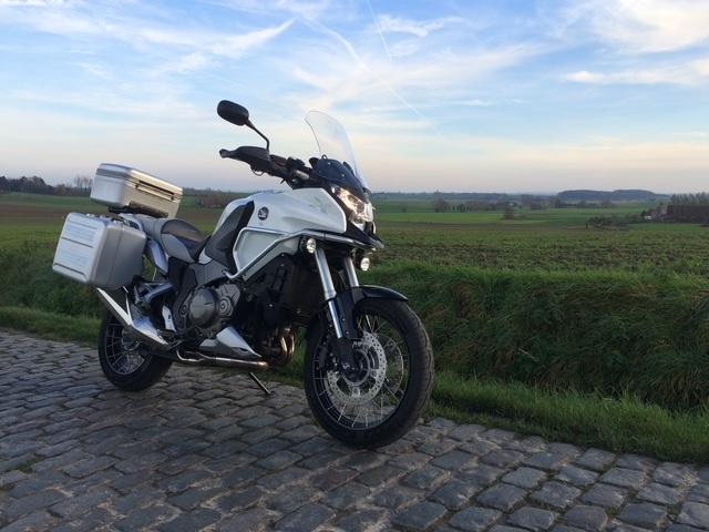 Honda Crosstourer showroomstaat, Motoren, Handvatverwarming, 4 cilinders, Particulier, Toermotor