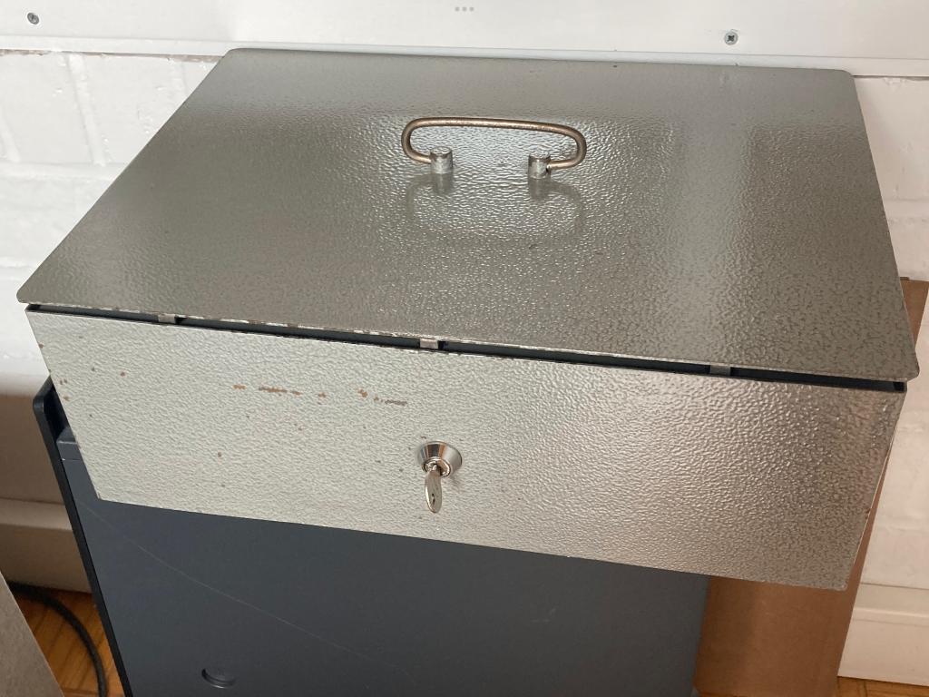 Metalen koffer, Ophalen, Gebruikt, Overige metalen