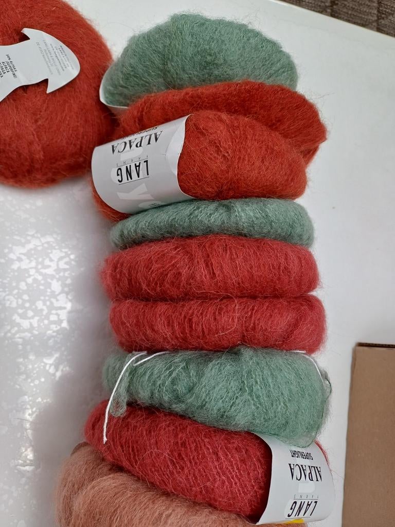 Alpaca wol 200m per bol, Hobby en Vrije tijd, Ophalen