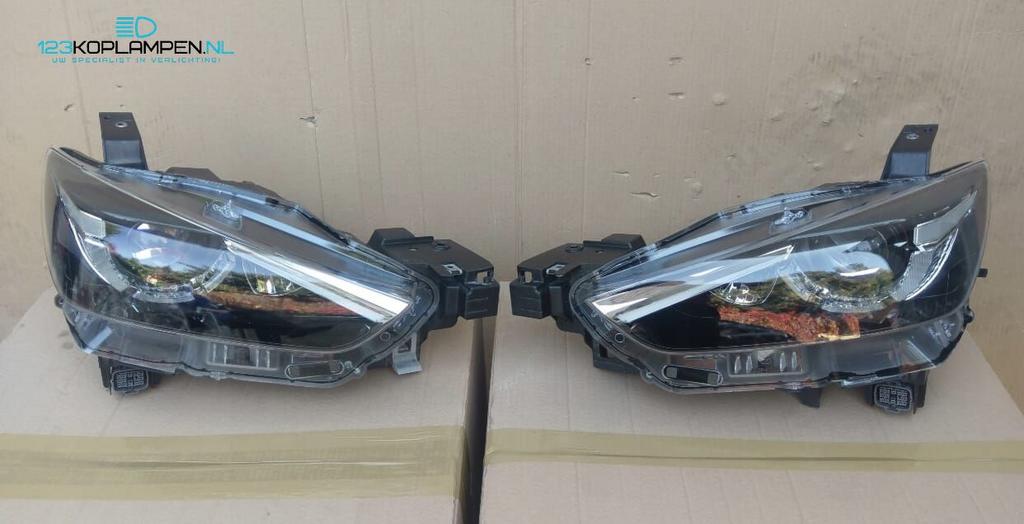 Mazda CX-3 Full LED koplamp koplampen links rechts, -, -, Utilisé, -