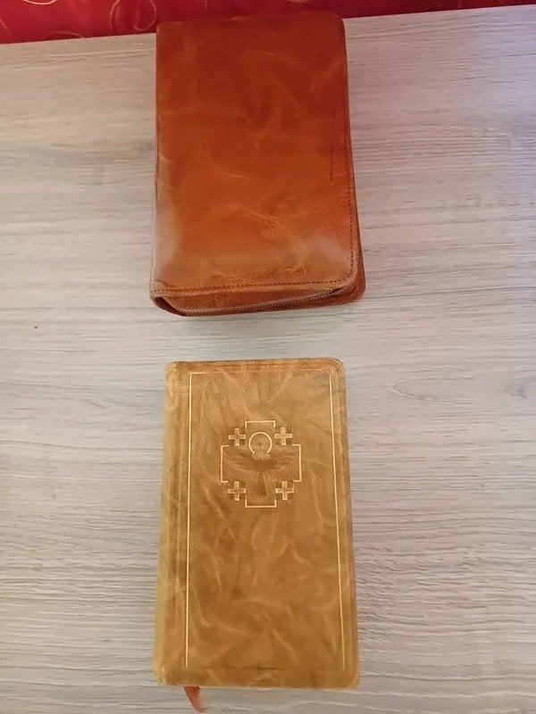 Missel Quotidien et Vespéral Dom Gérard (1956) + Étui Cuir, Envoi, Comme neuf, Livre, Christianisme | Catholique