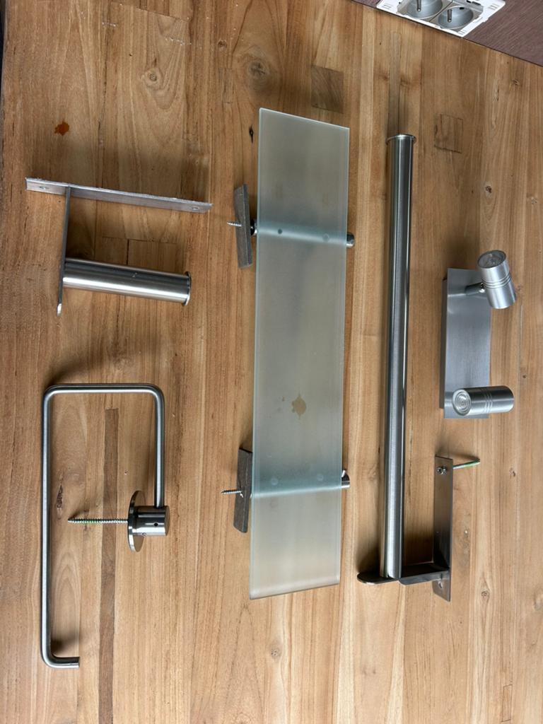Wc accessoires in inox, Ophalen, Zo goed als nieuw