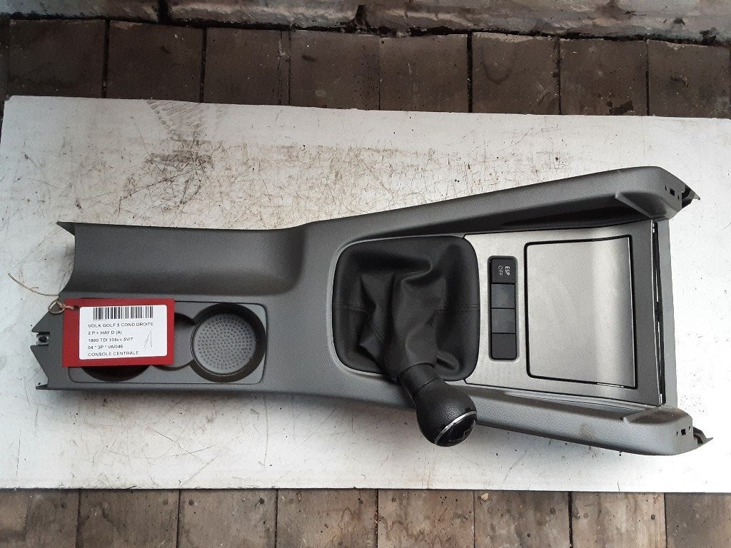 MIDDENCONSOLE Volkswagen Golf V 4Motion (1K1) (1K0863243A), Auto-onderdelen, Gebruikt, Volkswagen, Mevr. I. Hauben, Rue de l'Espoir 34 34
4030  GRIVEGNÉE, BE