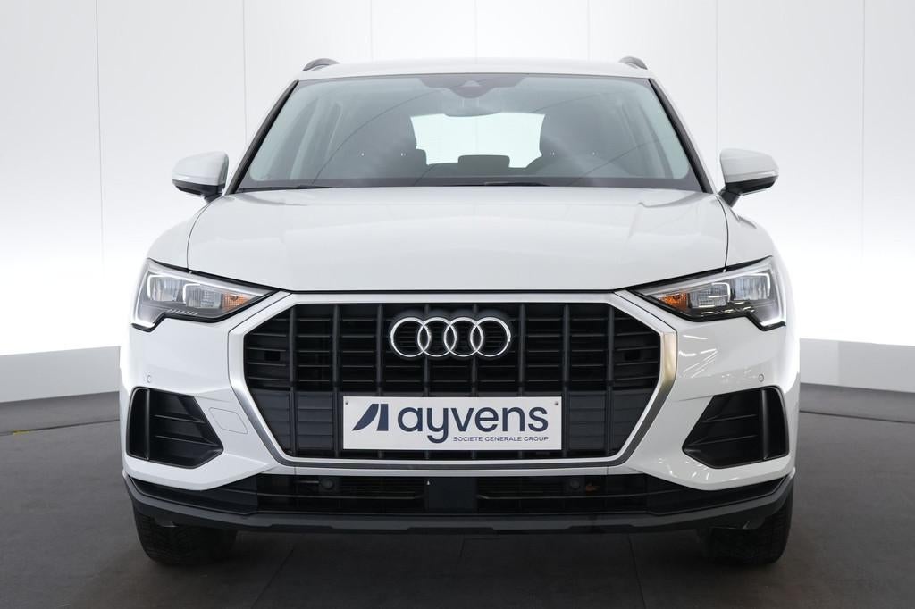 (2BGJ705) AUDI Q3, Voorwielaandrijving, Wit, Bedrijf, 5 deurs