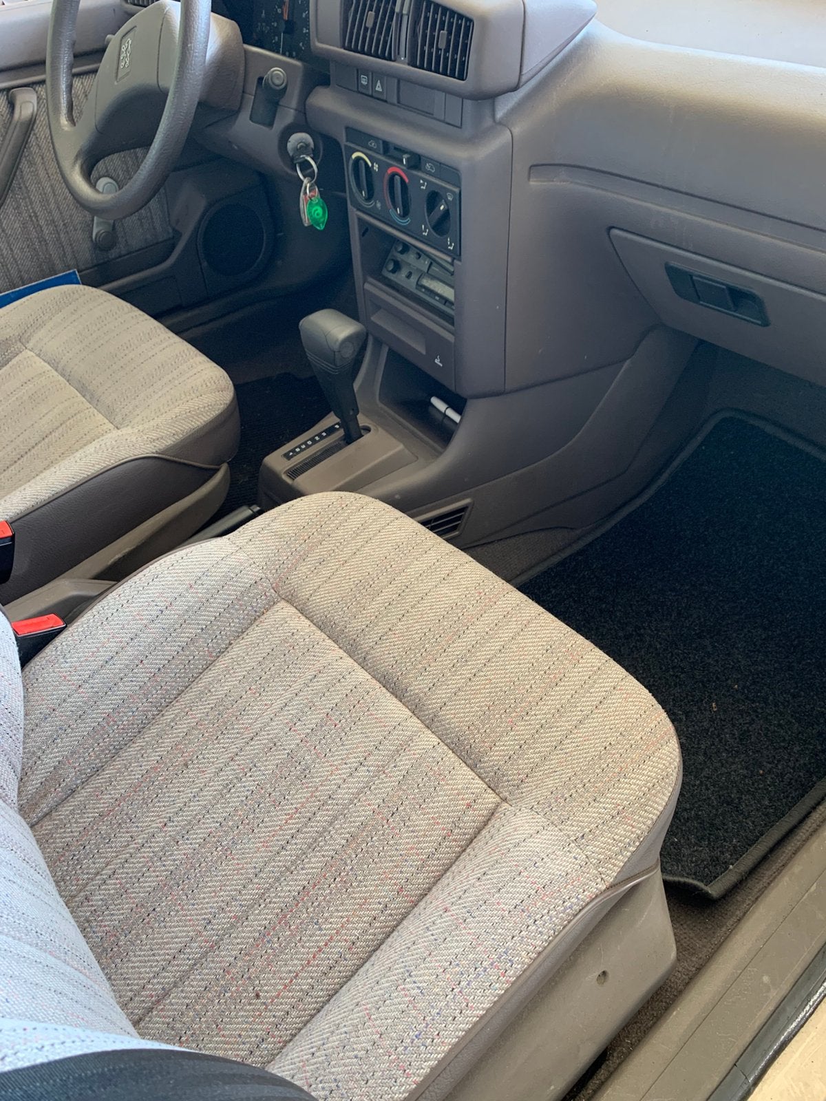 Peugeot 405 Oldtimer 56100km 1992, foto 4