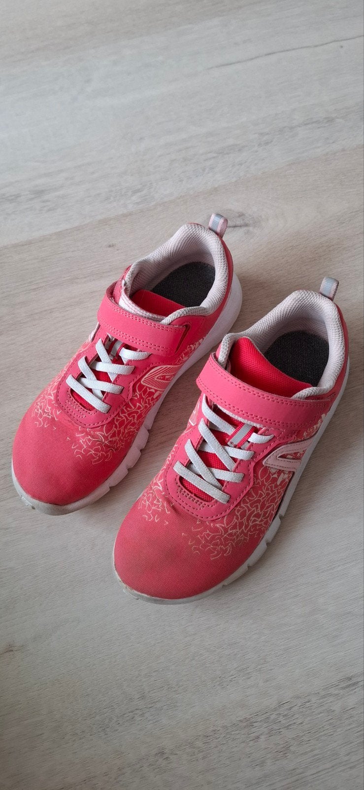 sportschoenen Decathlon, Sport en Fitness, Hockey, Ophalen, Gebruikt